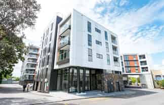 501/10 Lion Place, Epsom