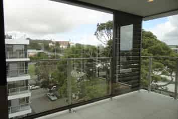 501/10 Lion Place, Epsom