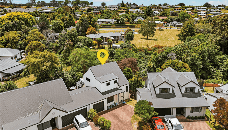 2 Antrim Place, Rangatira Park