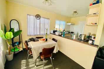 25A Swaffield Road, Papatoetoe