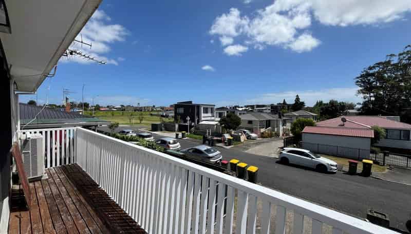 25A Swaffield Road, Papatoetoe