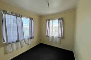 25A Swaffield Road, Papatoetoe