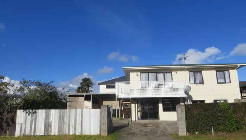 25A Swaffield Road, Papatoetoe