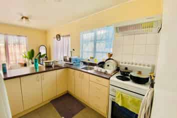 25A Swaffield Road, Papatoetoe