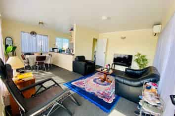 25A Swaffield Road, Papatoetoe