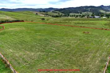 2 Moya Drive, Matakana