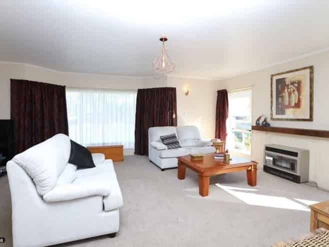 10 McNicol Street, Fairfield