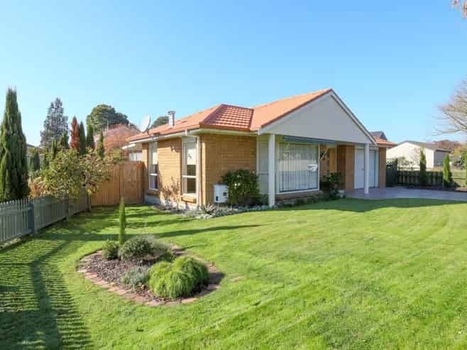 10 McNicol Street, Fairfield