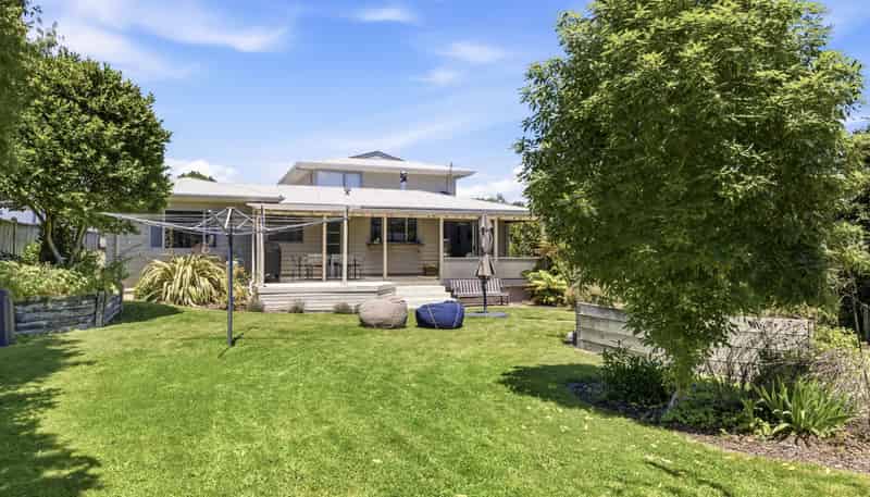 46 Henry Hill Road, Hilltop