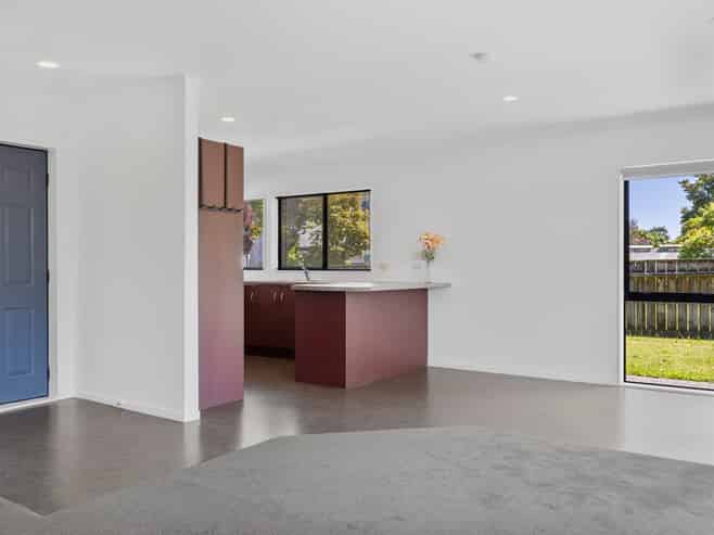 1/10 Frederick Street, Two Mile Bay