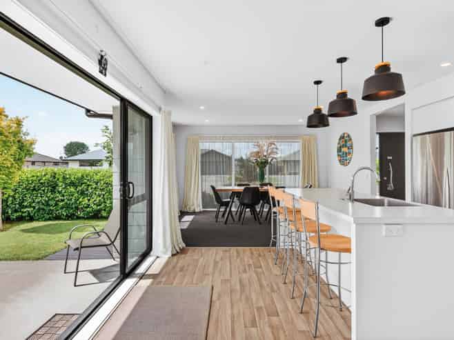 15 Huka Heights Drive, Rangatira Park