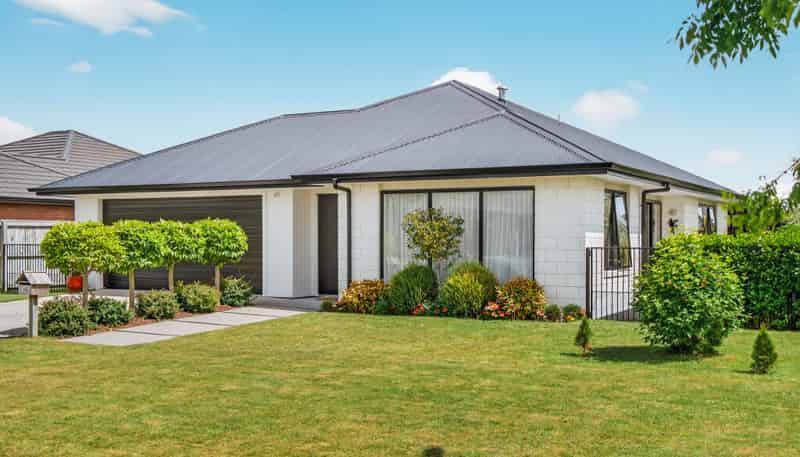 15 Huka Heights Drive, Rangatira Park