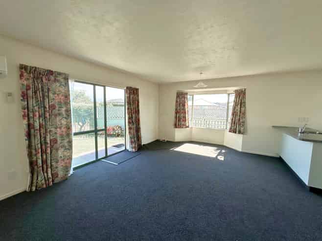 31 Warwick Street, Mayfield