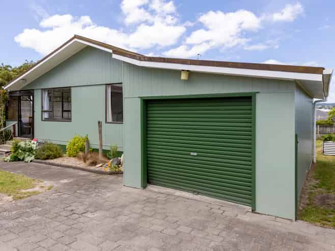 2/20 Pitiroi Street, Nukuhau