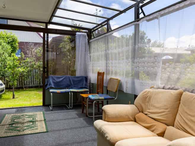 2/20 Pitiroi Street, Nukuhau