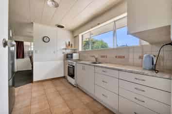 9 Oberon Street, Stratford