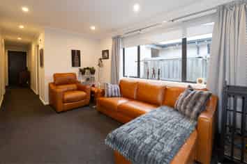 B/351 Burnett Street, Ashburton