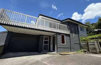 64 Oaktree Avenue, Browns Bay