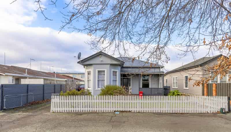 35 West Street, West End