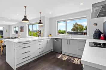 18 Johnstone Street, Ashburton