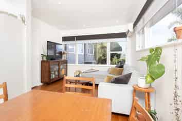 23B Felton Mathew Ave, Saint Johns