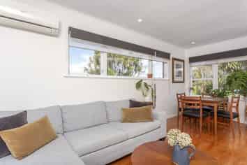 23B Felton Mathew Ave, Saint Johns