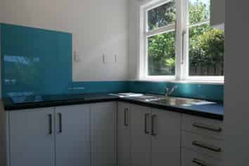 5 Allen Rd, Raumati Beach