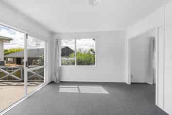 49 Hyperion Drive, Manukau