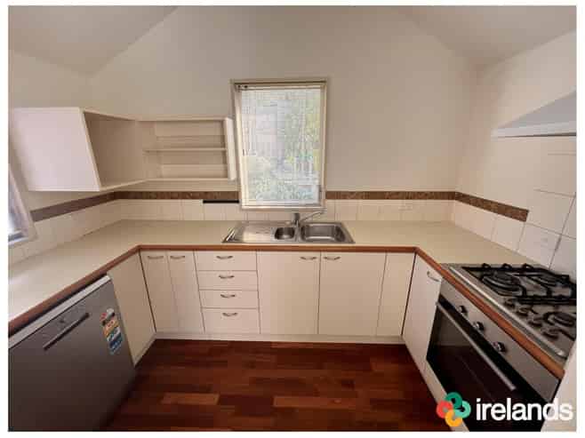 86 Mount Pleasant Road , Mount Pleasant