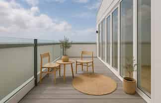 1002/2b Augustus Terrace, Parnell