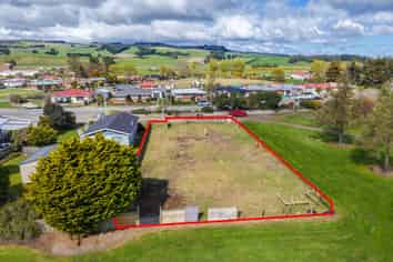 13 Main Street, Mataura