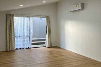 53A Triangle Road, Massey