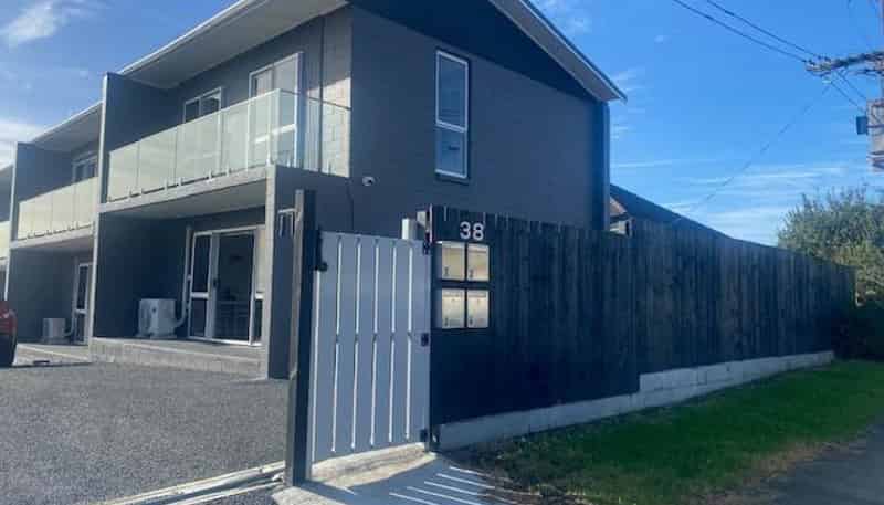 38a Breakwater Road, Moturoa