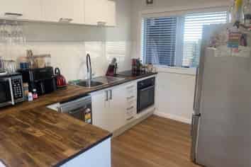 38a Breakwater Road, Moturoa