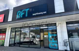 HIGH EXPOSURE RETAIL – PRIME SAINT JOHNS