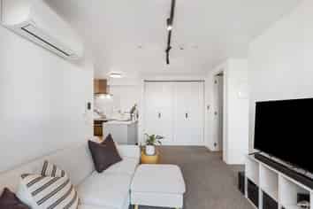 305/572 Manukau Road , Epsom