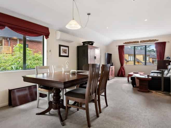 30 Futuna Close, Karori