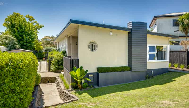 706 Sylvan Road, Parkvale