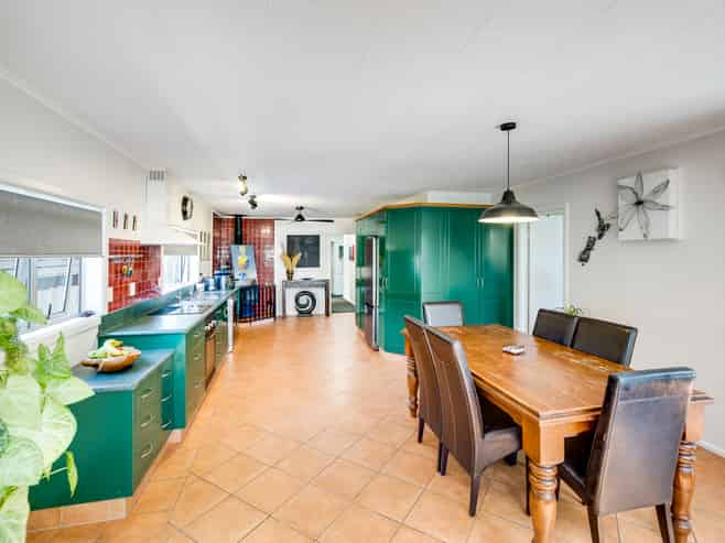 706 Sylvan Road, Parkvale