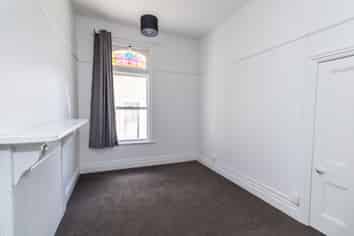 2/57 Majoribank Street, Mount Victoria