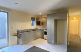 114 Oceanview Road, Mount Maunganui