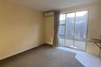 114 Oceanview Road, Mount Maunganui