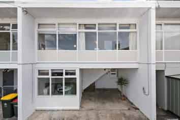 6/3 Picton Street, Howick