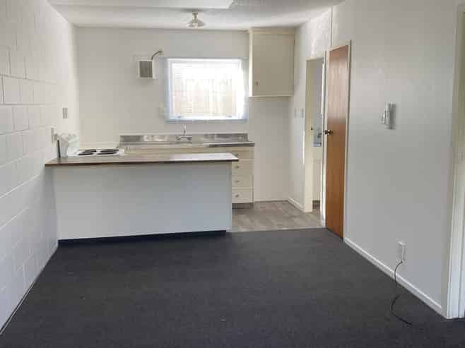 2/17 Opoia Road, Claudelands