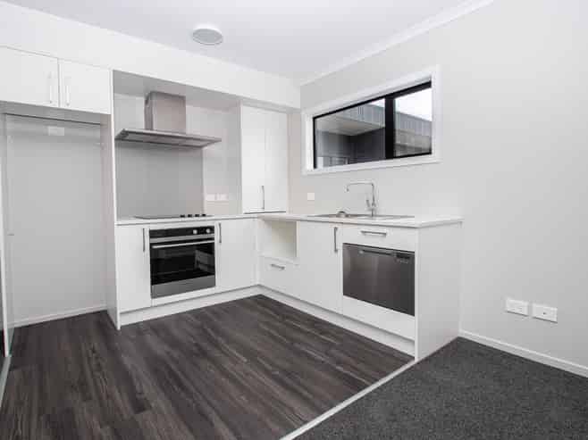 205/17 Vialou Street, Hamilton Central