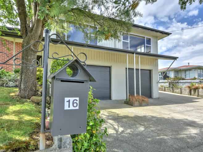 16 Tainui Street, Gore