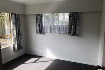 98 Stewart Dr, Newlands