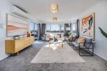 52 Zelda Avenue, Clover Park