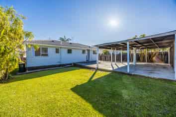 52 Zelda Avenue, Clover Park