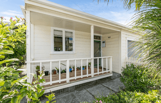 30 Luxford Street, Berhampore